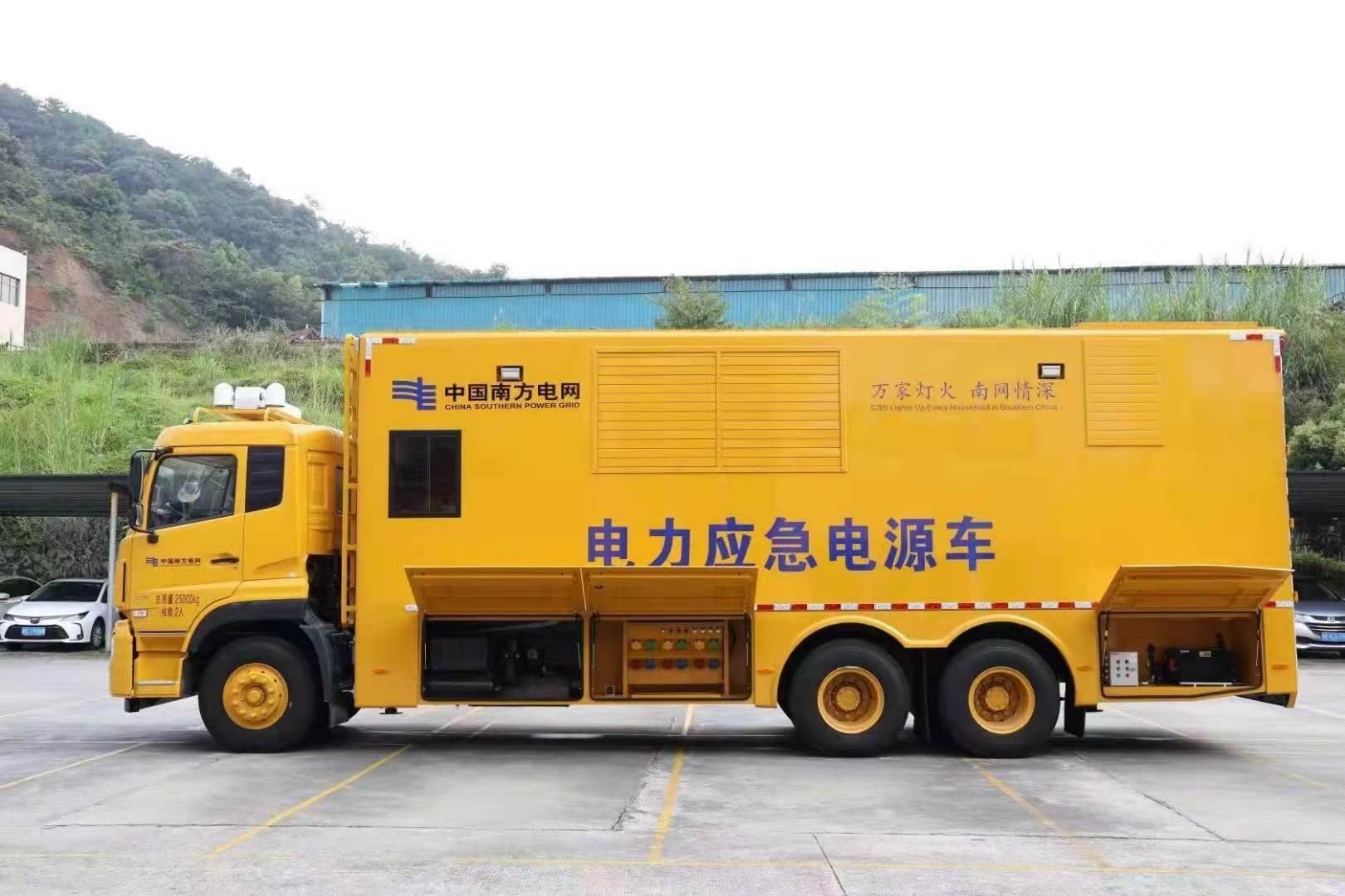 嘉鱼安康大型柴油发电机发电车UPS电源出租租赁